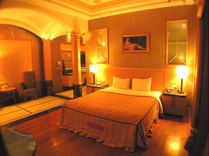 Changsing Business Motel Tainan Exterior foto